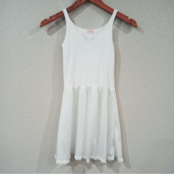 Coral Kids Other - 👍$3/Bundle Coral Kids Girls Sz 8 Full Body Slip White
